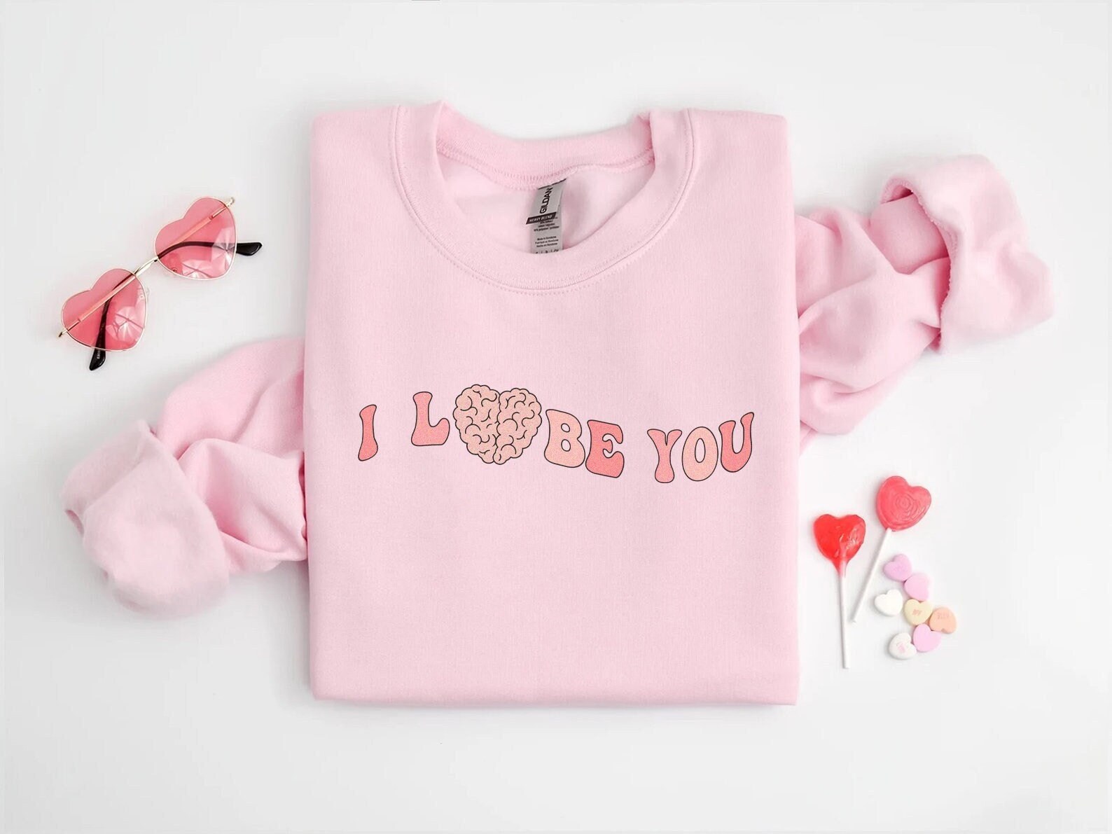 Retro Nurse Valentine’s Day Sweatshirt – Lobe You Brain Crewneck Sweater, Medical Neuro Rn Stroke Unit Vday Shirt – Neuro ICU Neurology Crew