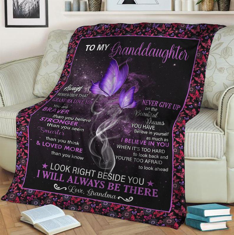 To My Granddaughter From Grandma Remember That Grandma Love You Fleece Blanket, Gift For  Granddaughter Family Home Decor Bedding Couch Sofa Soft And Comfy Cozy