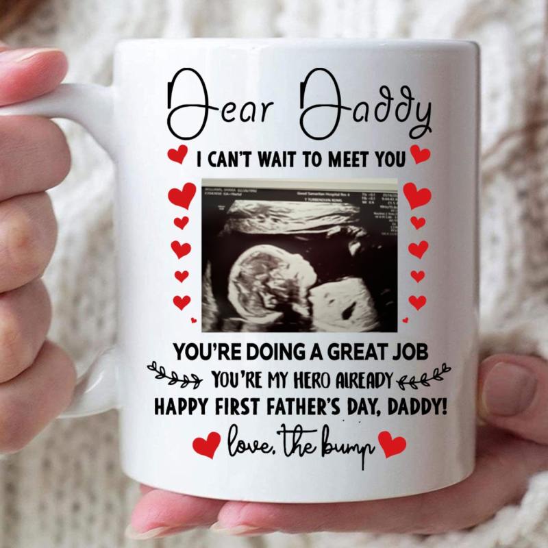 Personalized I Can’T Wait To Meet You Happy First Father’S Day Daddy Mug