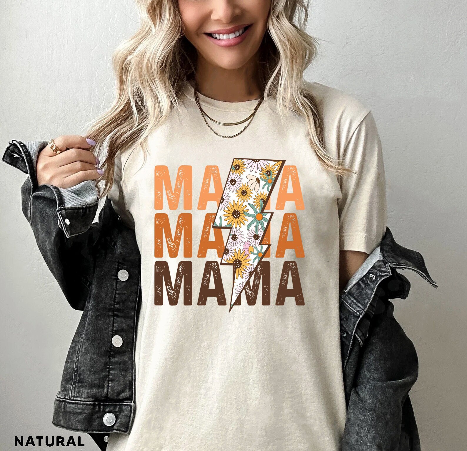 Retro Vintage Mama Shirt, Hippie Mama Shirt, Mom Life Shirt,Girl Mama Shirt, Motherhood Shirt, Cute Mom Shirt,Mothers Day Gift,Mama T-shirt