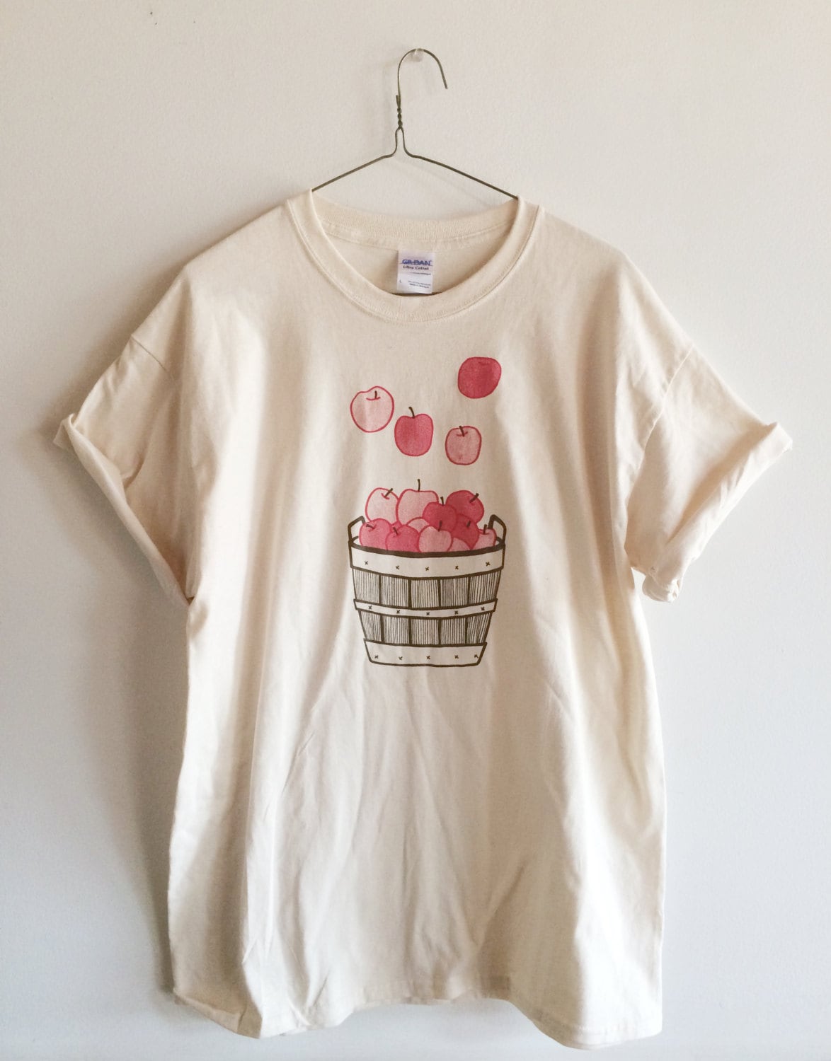 Apple Shirt, Food Shirt, Screen Printed T Shirt, Foodie Gift, Gardening Gift