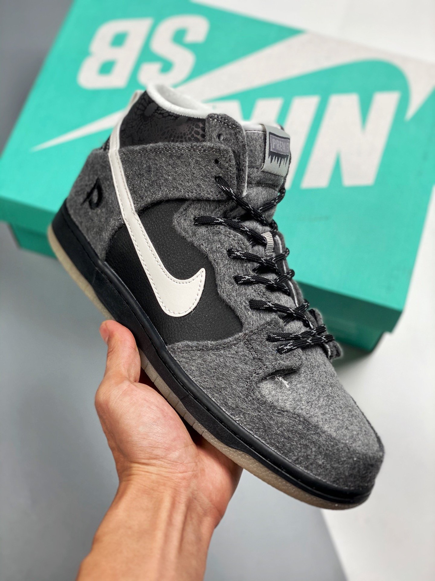 Premier x Nike SB Dunk High Petoskey Dark CharcoalWhite-Light Graphite 5338898