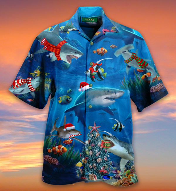 Shark Christmas Coral Tree Clown Fish Santa Hat Blue Ocean Hawaiian Shirt 3D