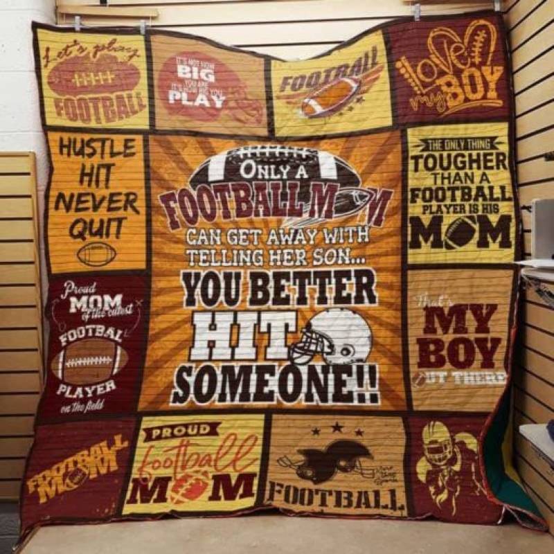 Football Mom J2202 83O36 Blanket