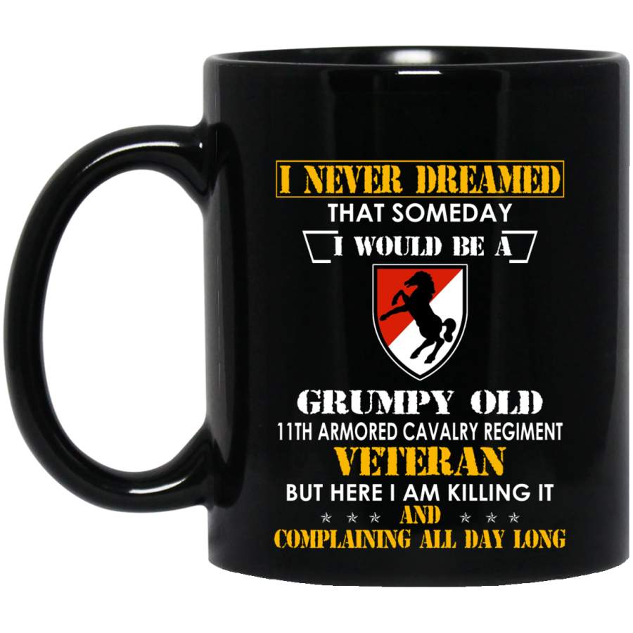 Grumpy Old 11th Armored Cavalry Regiment Veteran Funny T-Shirt Veterans Day Christmas Gift Mug