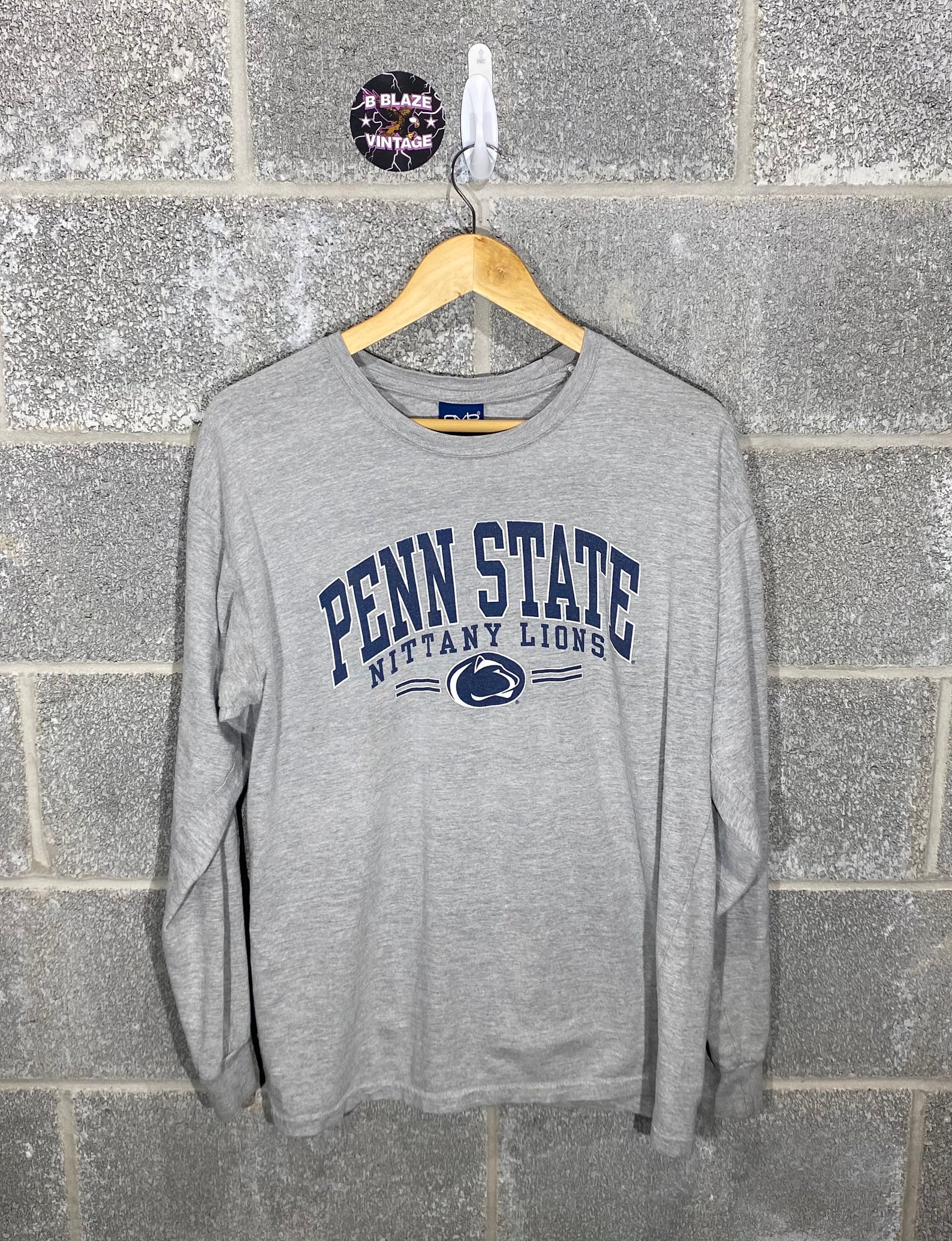 Vintage Y2K 2000S Penn State Nittany Lions College Football Graphic Shirt