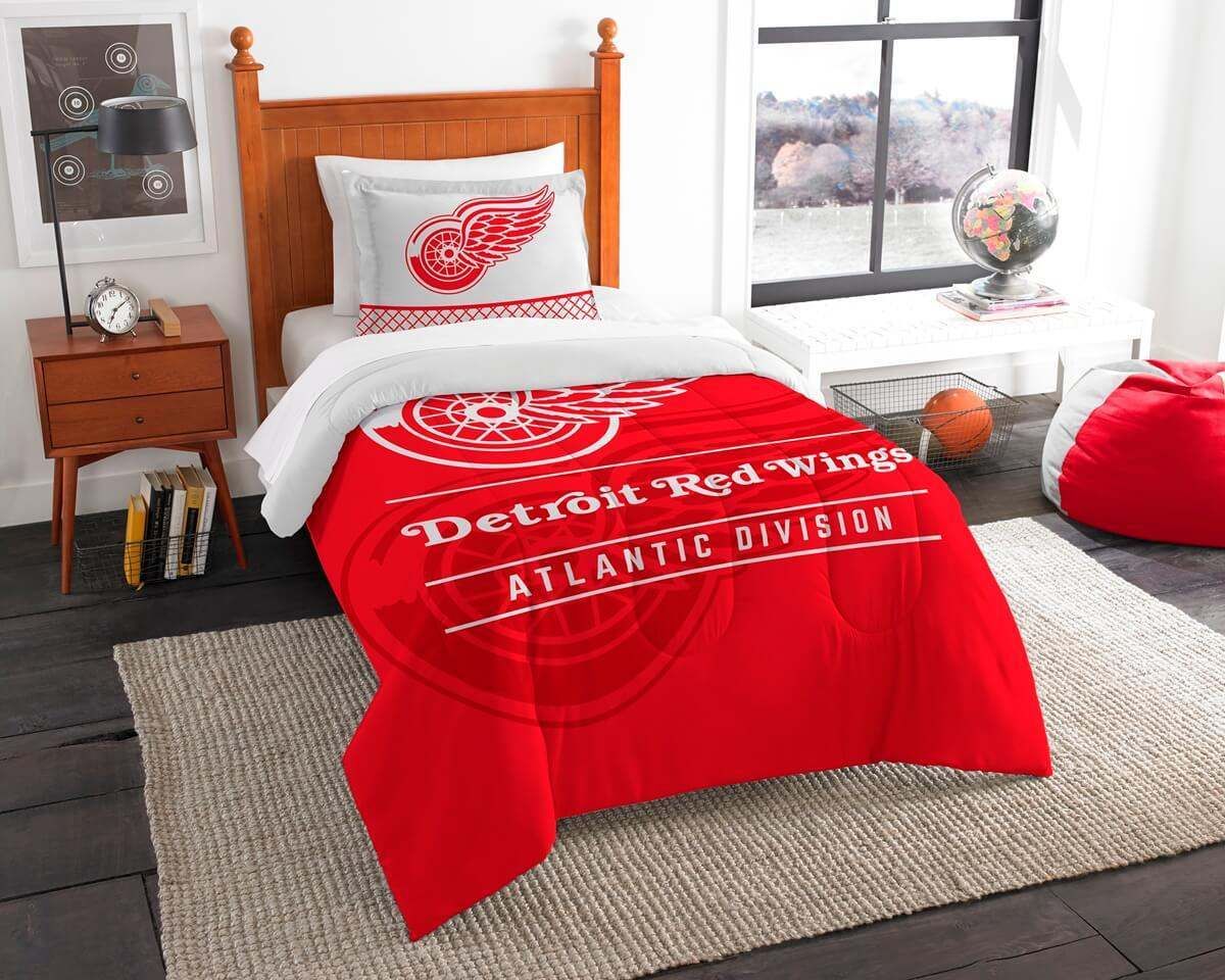 Detroit Red Wings Bedding Set (Duvet Cover & Pillow Cases)