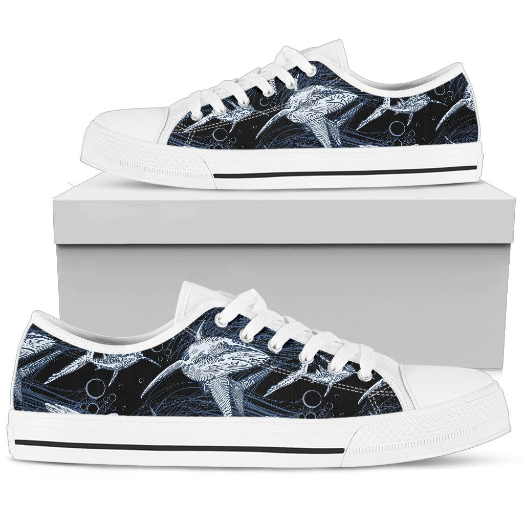 Shark Print Pattern Women Low Top Shoes