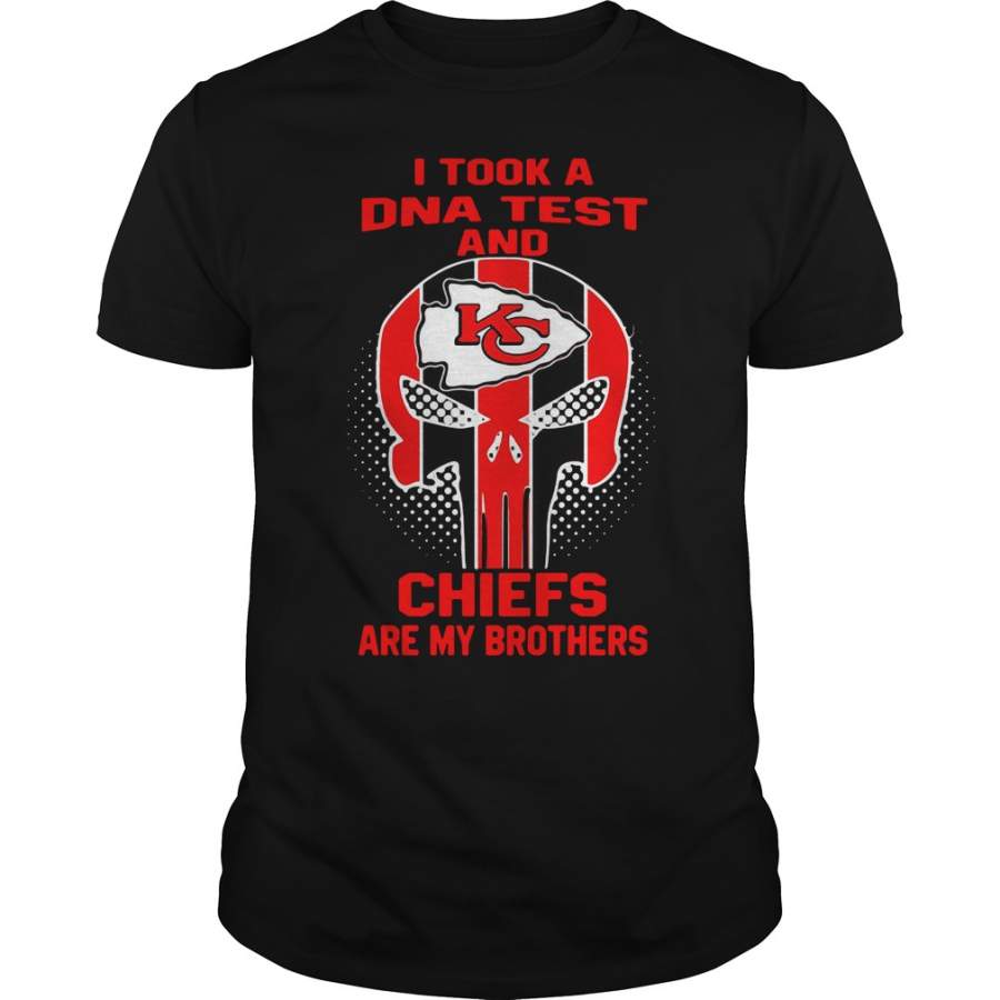 Skull I took a DNA test and Kansas City Chiefs are my brothers T-Shirt