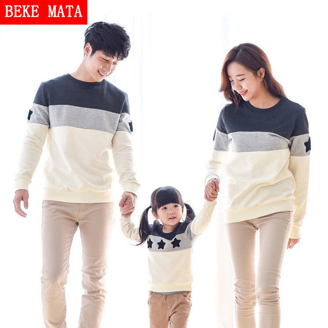 Beke Mata Family Matching Clothing Winter 2016 Fashion Matching Mother Daughter Clothes Cotton Family Look Father Son T-Shirts