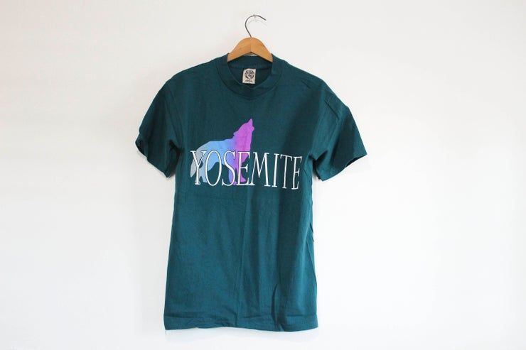 Vintage Yosemite National Park Wolf Shirt