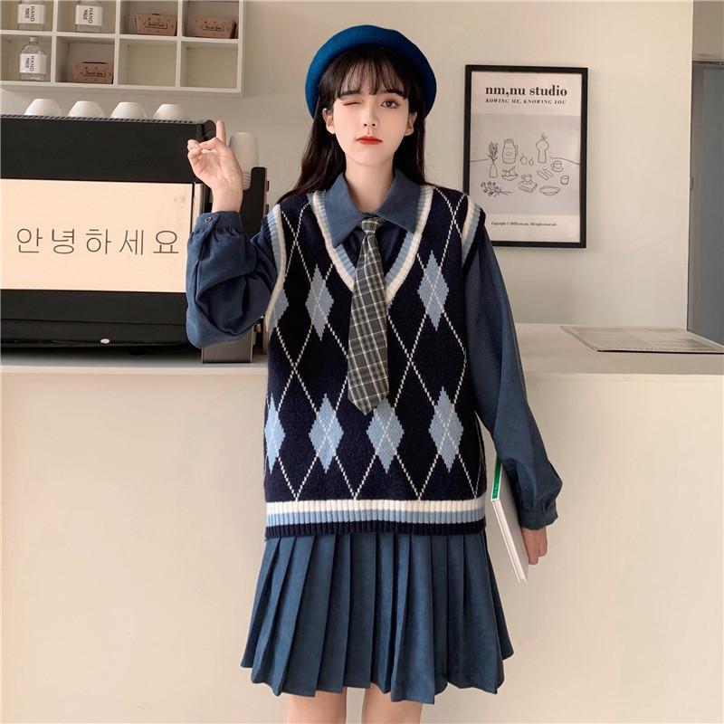 Argyle Sweater Vest Women Preppy Classic Japan Style Sweet Design 3 Colors Teens Retro Fashion Mujer Cozy Spring Casual Popular alx