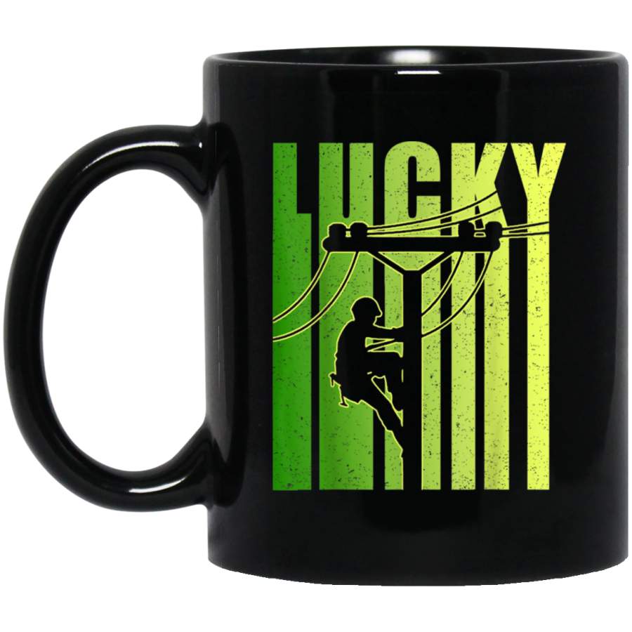 Funny Vintage Lucky Irish Lineman St Patricks Day Gift Mug