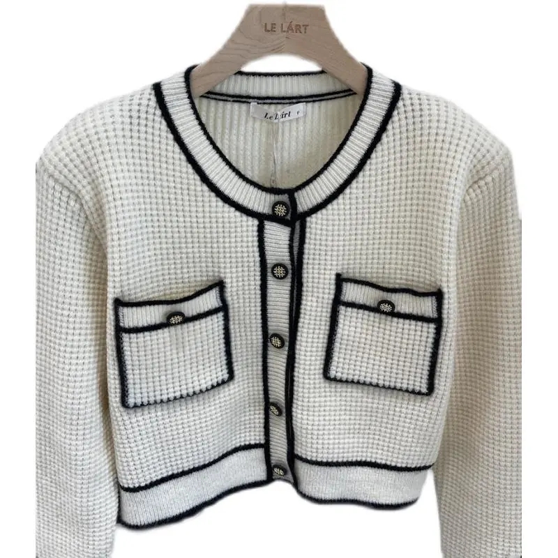 Black White Korean Style Cropped Cardigan Women 2022 Spring Vintage Long Sleeve Sweater Jacket Elegant Crew Neck Knitted Tops alx