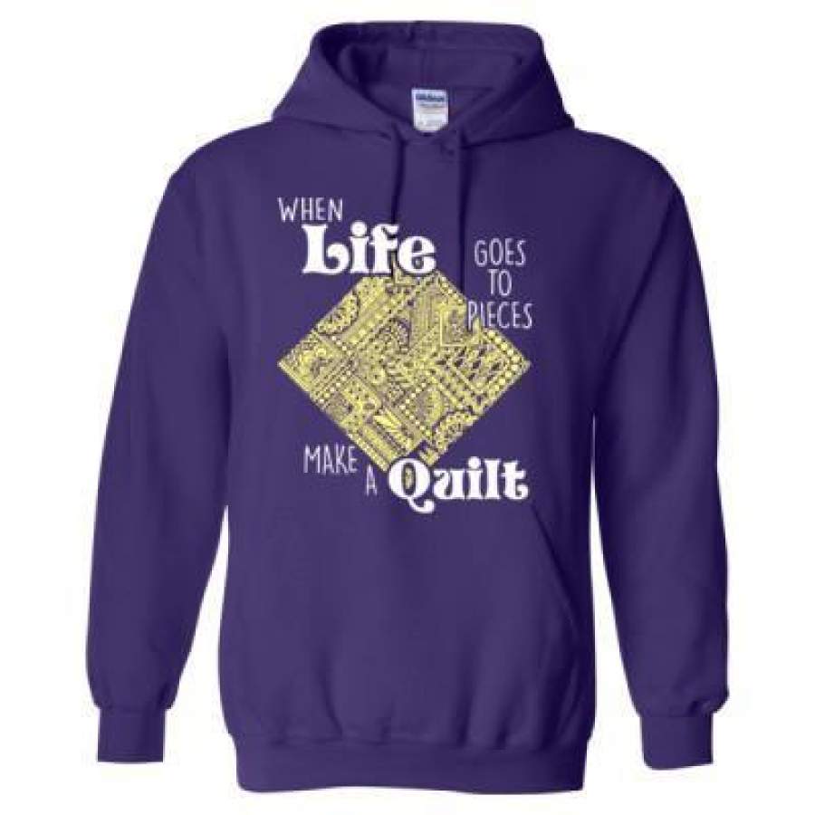 AGR When Life Goes To Pieces Make A Quilt – Heavy Blend™ Hooded Sweatshirt