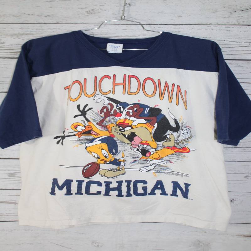 Looney Tunes Michigan Wolverines Bugs Bunny Taz Daffy Vintage 1994 Football T-Shirt