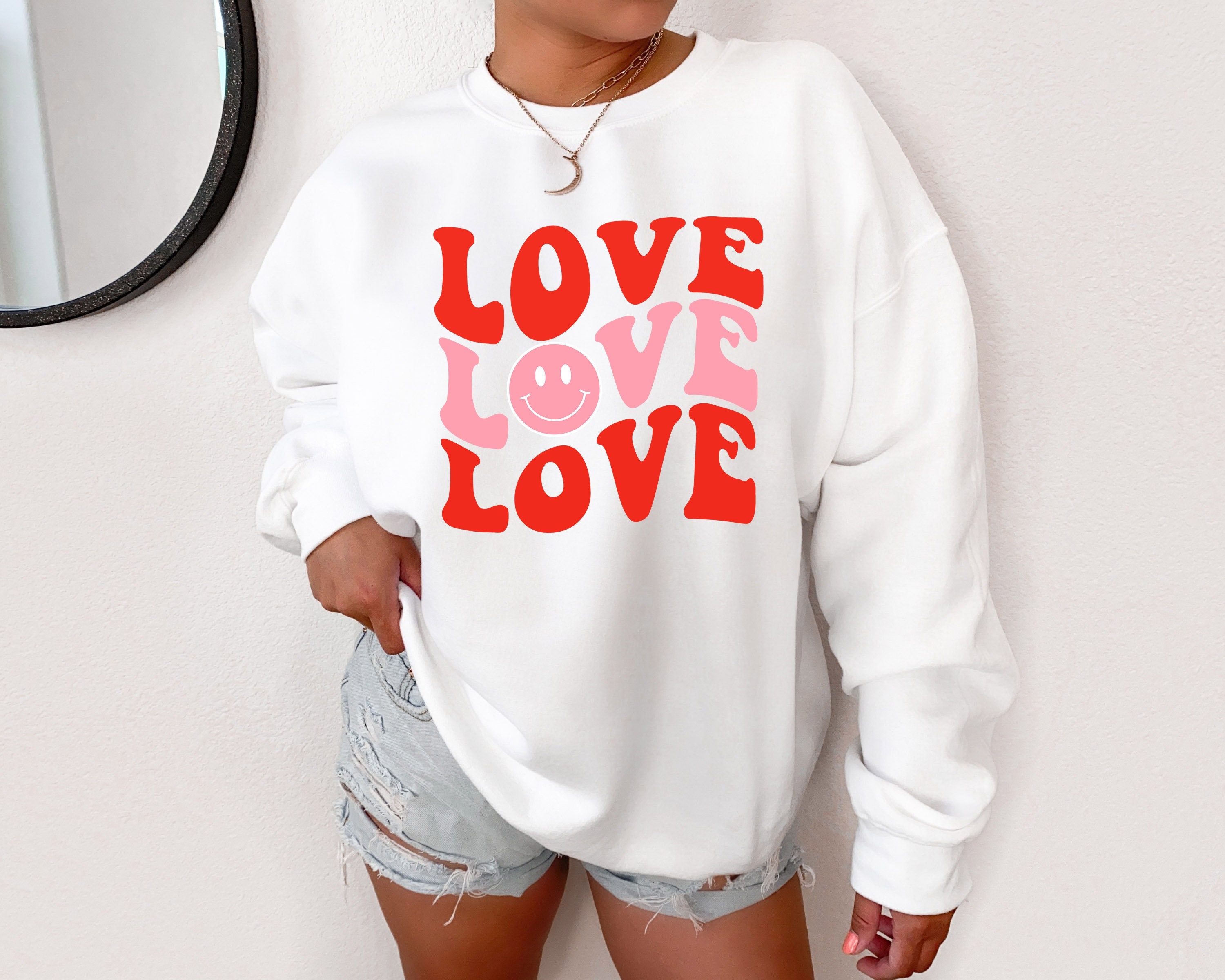 Valentine’s Day Sweatshirt – Love Sweatshirt – Valentines Shirt – Valentine Sweathirt – VDay Sweatshirt – Cute Valentines Shirt