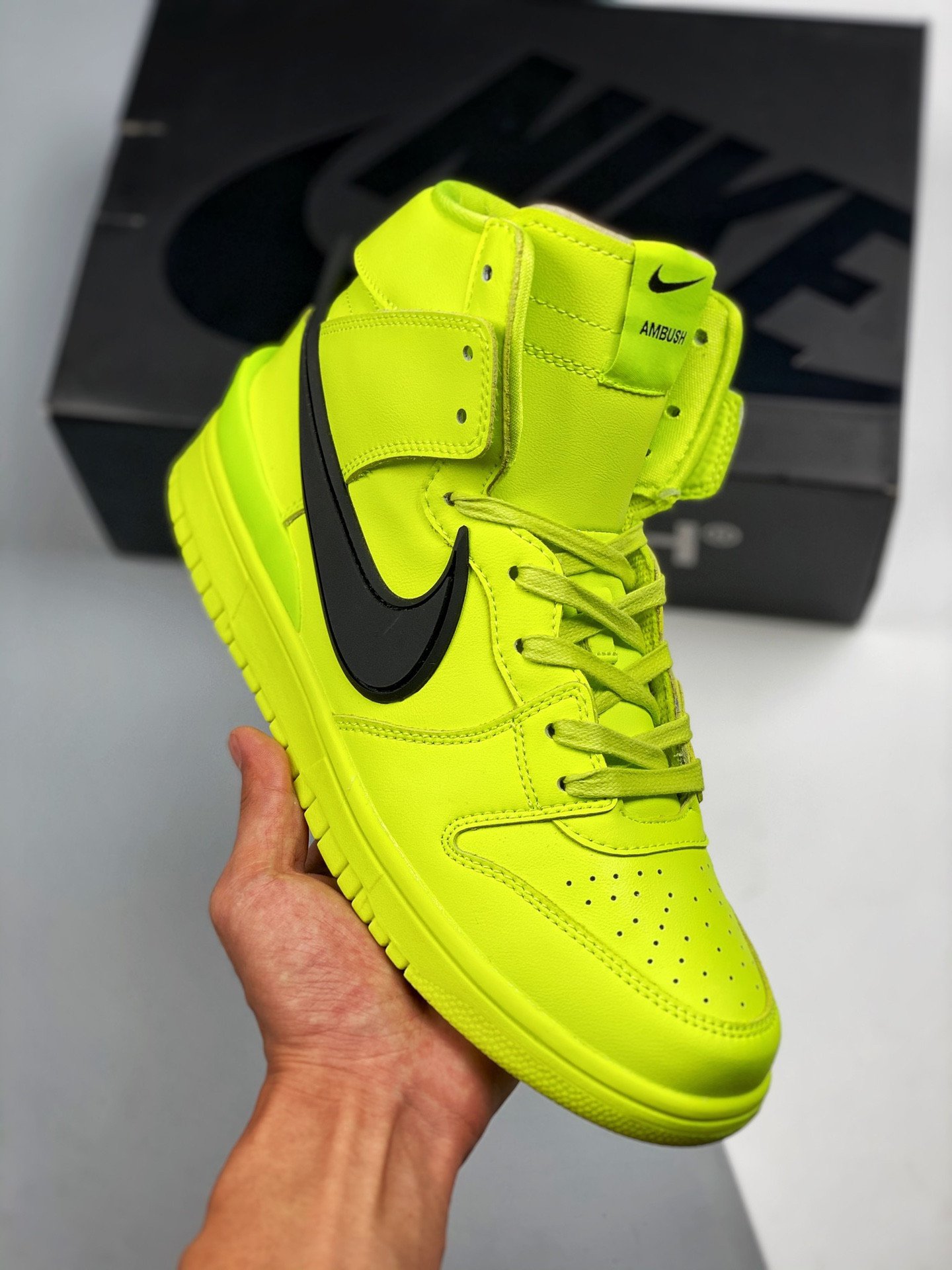 AMBUSH x Nike Dunk High Atomic Green CU7544-300 5341102