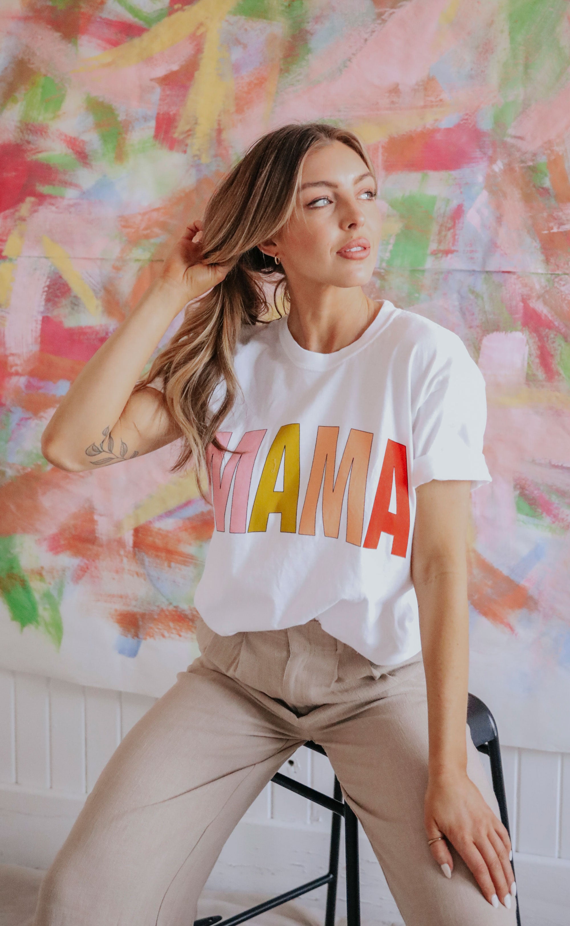 Friday + Saturday: Mama T Shirt – Rainbow