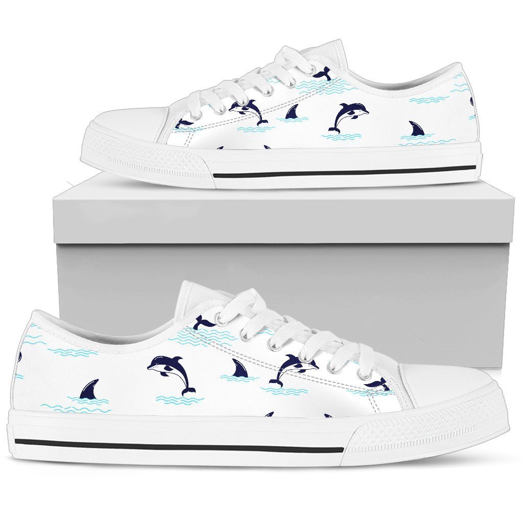 Dolphin Jumping Women Low Top Shoes