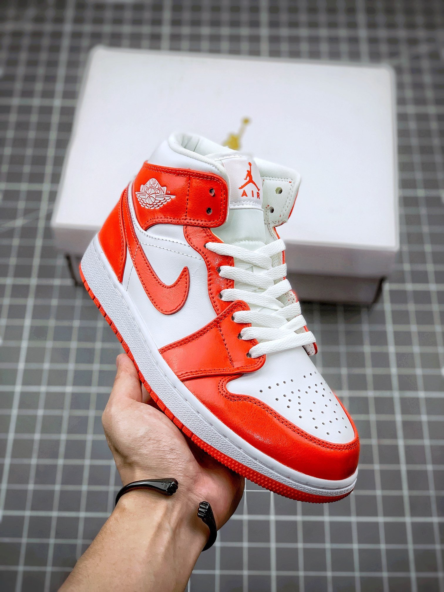 JD 1 Mid Orange and White BQ6472-116 5341632