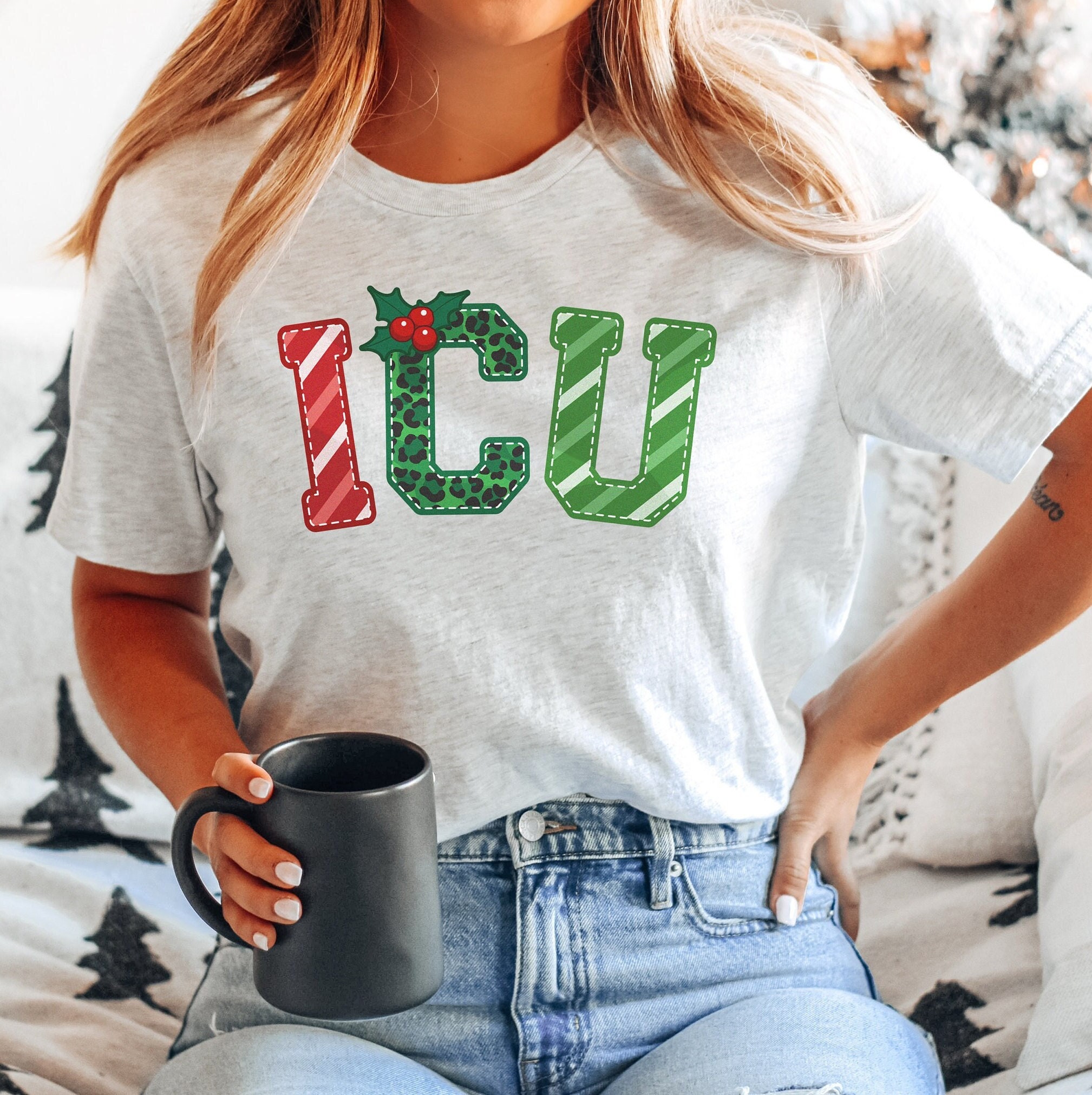 ICU Nurse Christmas T-Shirt | Critical Care CCU Intensive Care Crew Rn Merry Xmas Holidays Tshirt, Nursing Hospital Party Shirt Gift Tee