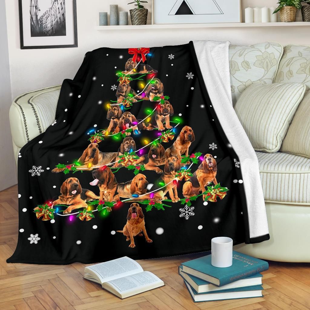 Bloodhound Christmas Tree Christmas Decoration Design   Fleece Sherpa Blanket