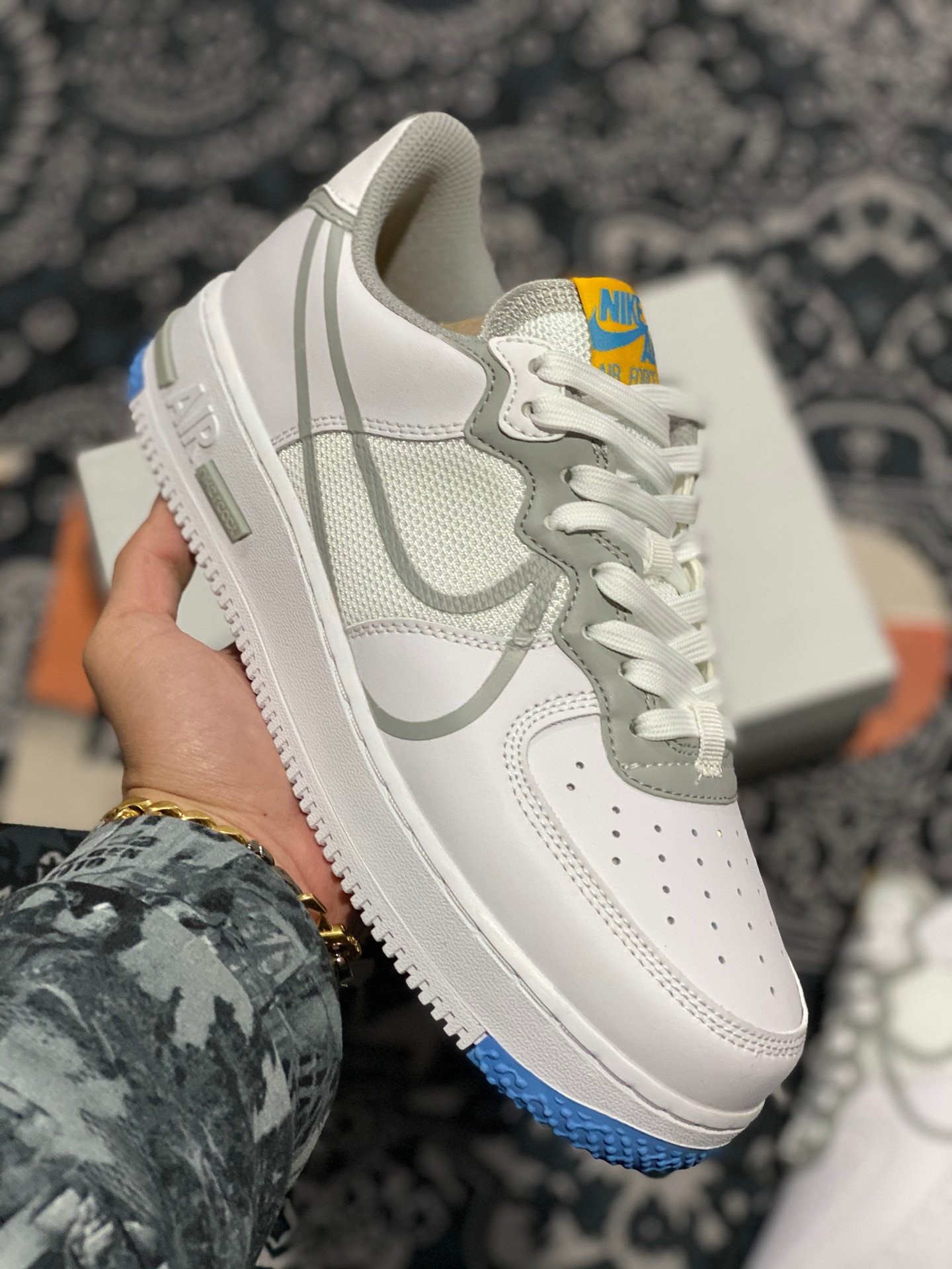 Nike Air Force 1 React WhiteLight Smoke Grey-University Gold 5340070