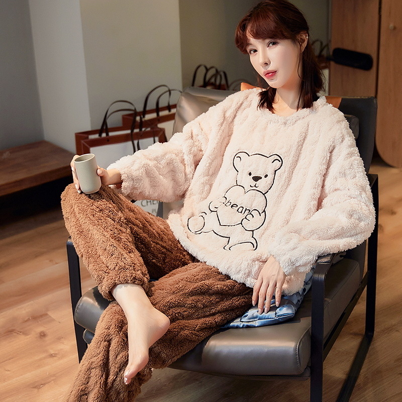 Yasuk Winter Fashion Women’s Men Casual Warm Soft Sleepwear Pajamas With Pants Velvet Jacquard Fleecel Lovely Bear Couple Unisex alx