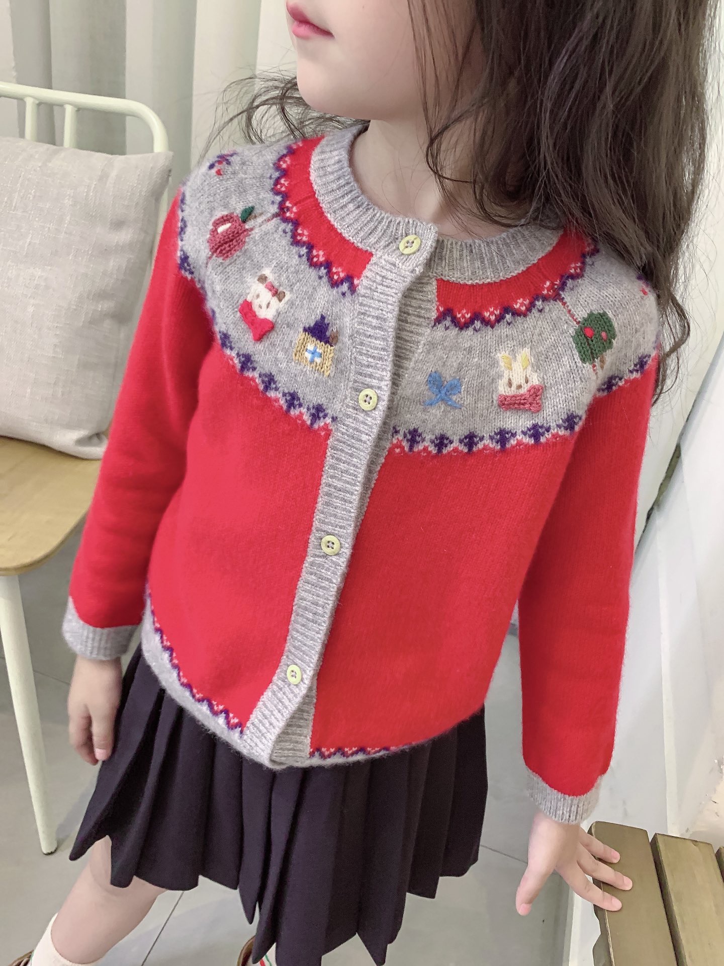 AW2022 Children’s knitting cardigan New Year sweater alx