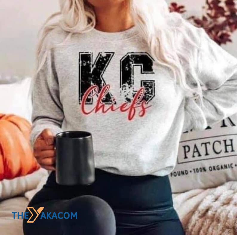 Kc Retro Kansas City Vintage Style Est 1960 Super Bowl Lvii Kc American Football Red Kingdom Sweatshirt Long Sleeve Crewneck Casual Pullover Top