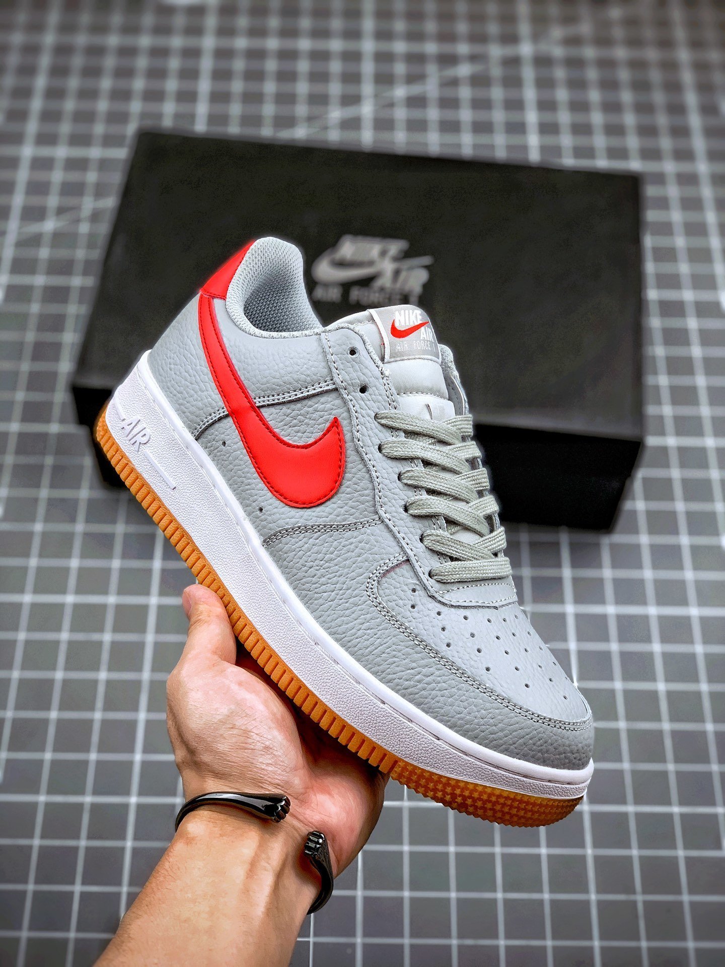 Nike Air Force 1 Low Wolf GreyWhiteGumRed 5340147