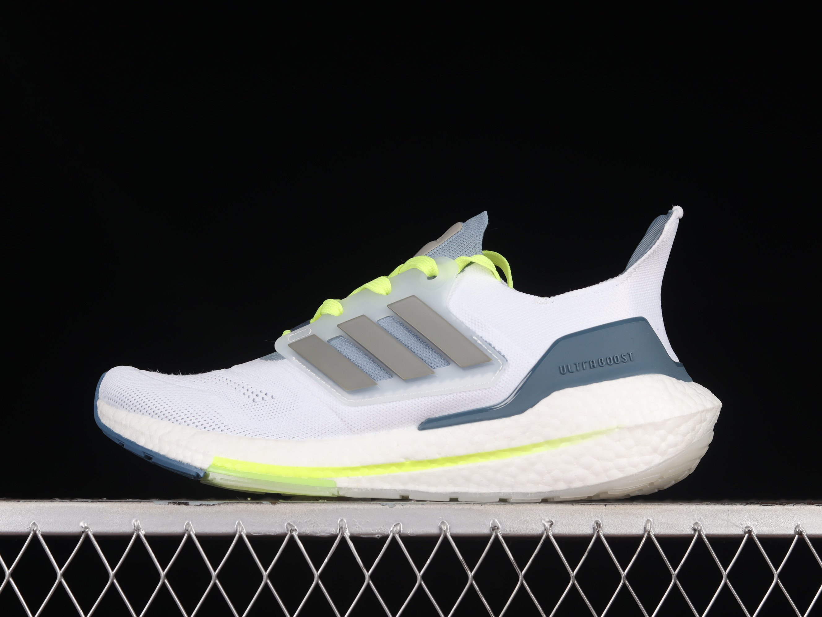 adidas UltraBoost 22 Cloud WhiteMetal GreyLinen Green Shoes Sneakers SNK972712776