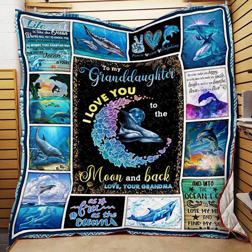 To My Granddaughter, I Love You To The Moon And Back, Love Grandma, Dolphin Quilt Blanket