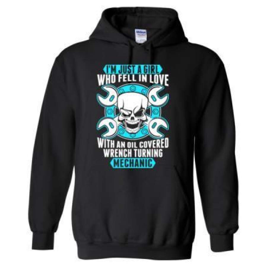 AGR I Am Just A Girl Who Fell In Love With Oil Covered Mechanic – Heavy Blend™ Hooded Sweatshirt