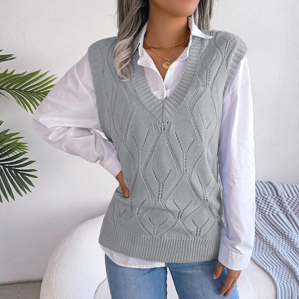 2022 Autumn Women’s New Fashion Street Style Hollow out Diamond V-Neck Knitted Vest Sweater alx