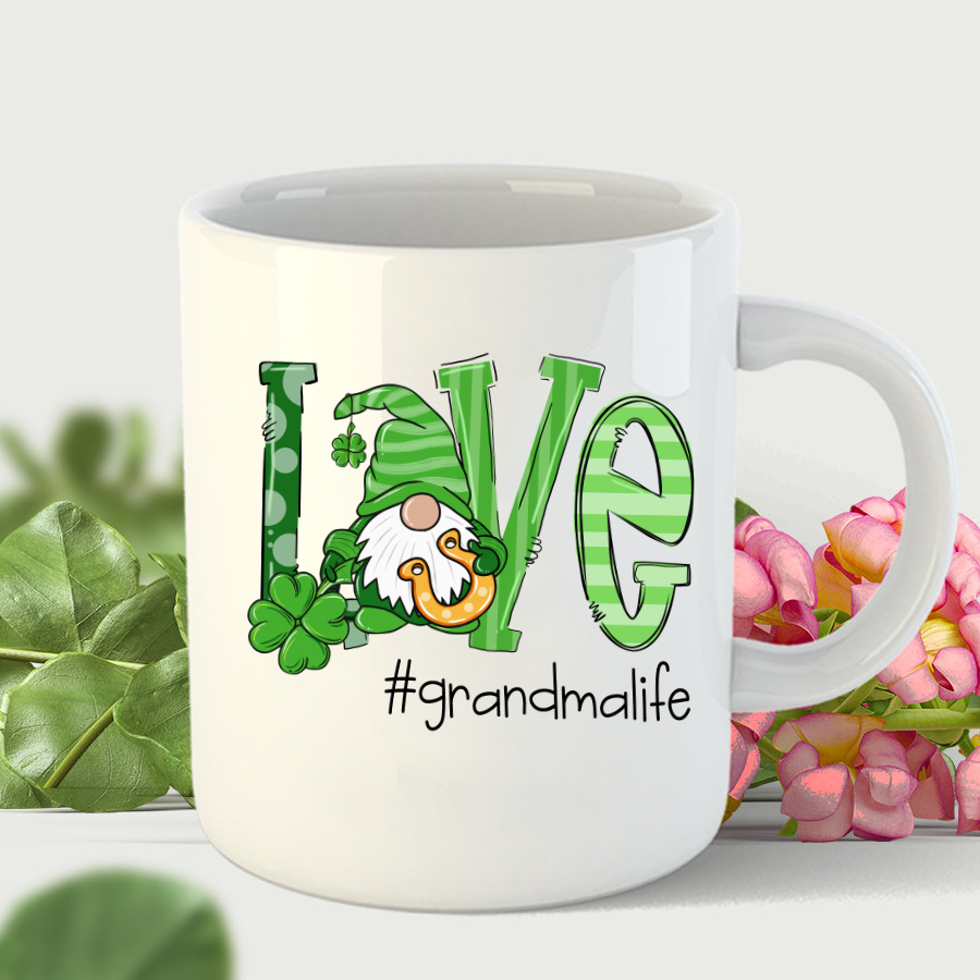 Love Grandma Gnome Patrick’S Day Mug