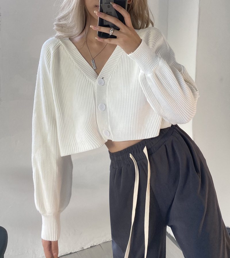 Taruxy 2023 Spring Knitted Cardigan Women White V-neck Lantern Sleeve Sweaters High Street Casual Loose Short Cardigans Coats alx