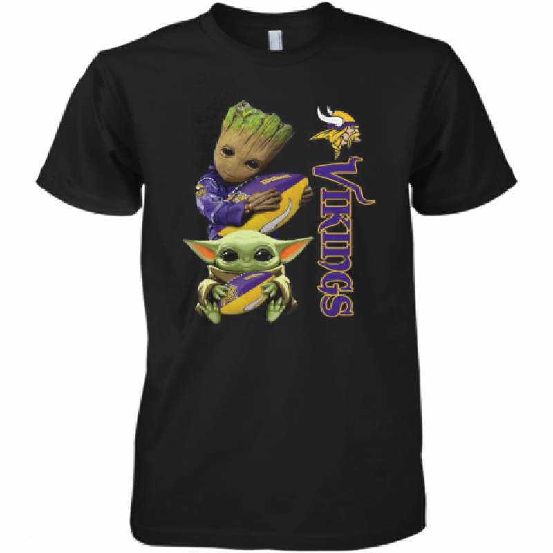 Baby Groot And Yoda Hug Minnesota Vikings Premium Men's T-Shirt