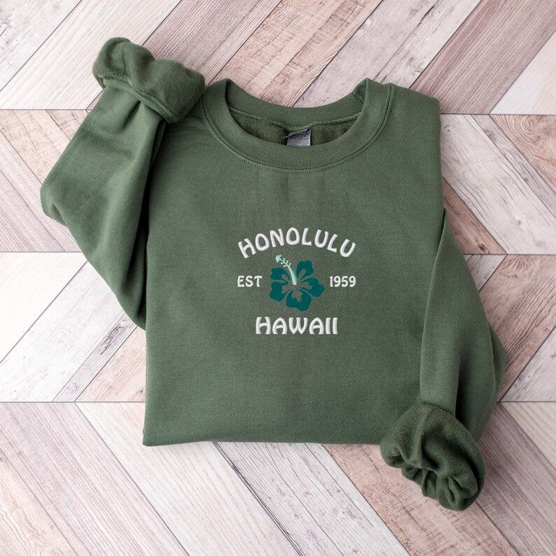 Honolulu Hawaii Embroidered Sweatshirt 2D Crewneck Sweatshirt All Over Print Sweatshirt For Women Sweatshirt For Men Sws2682