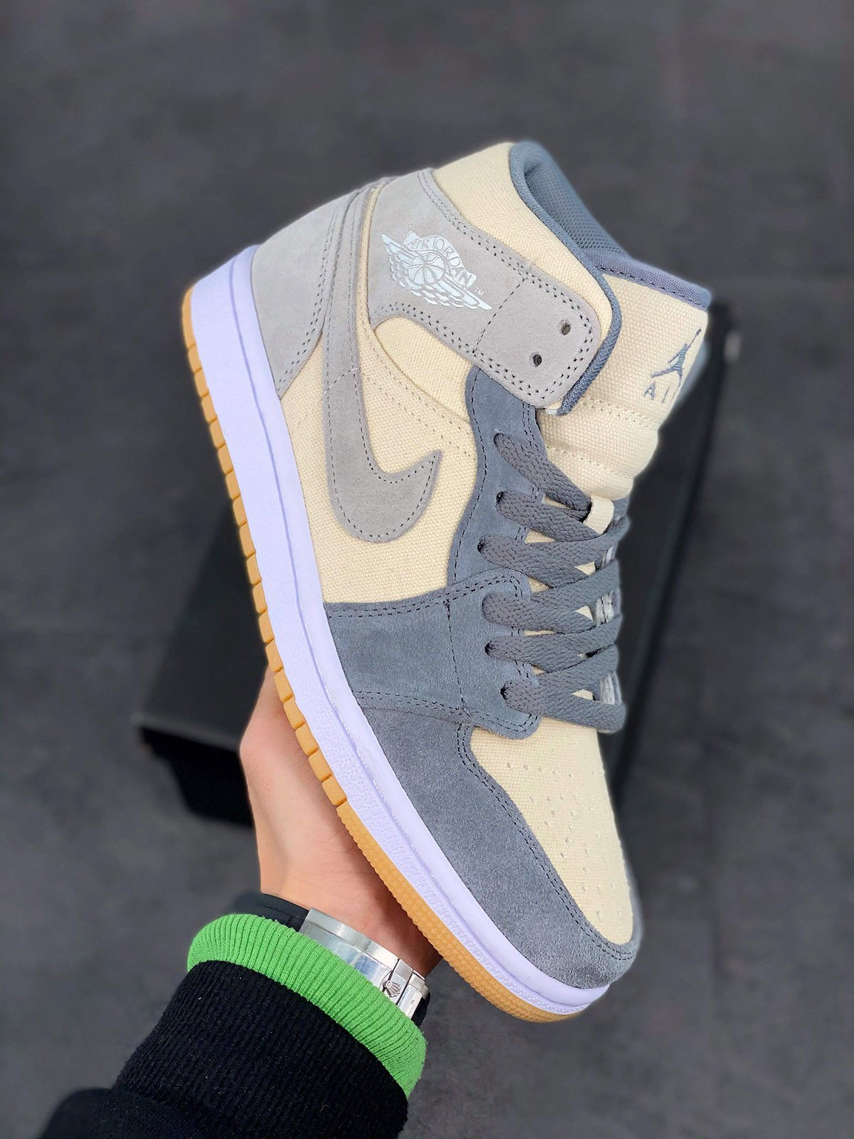 JD 1 Mid Cream Canvas and Grey Suede 601015