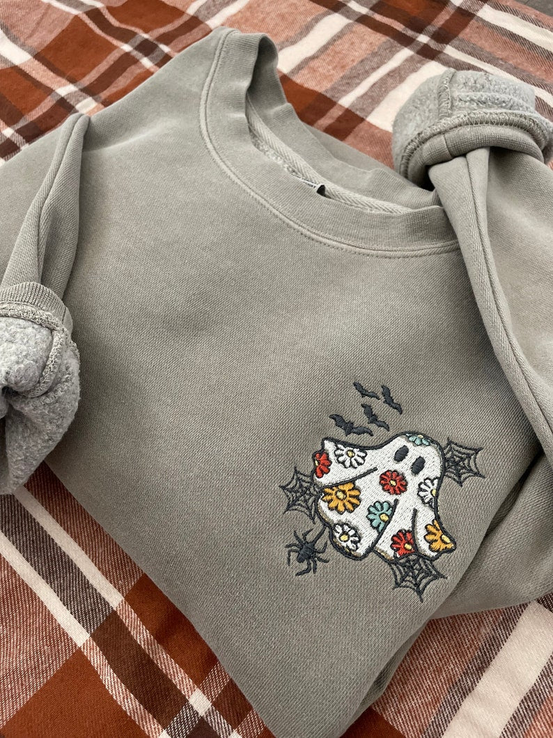 Embroidered Ghost Floral Halloween Pumpkin Unisex Crewneck Sweatshirt All Over Print Sweatshirt For Women Sweatshirt For Men Sws2550