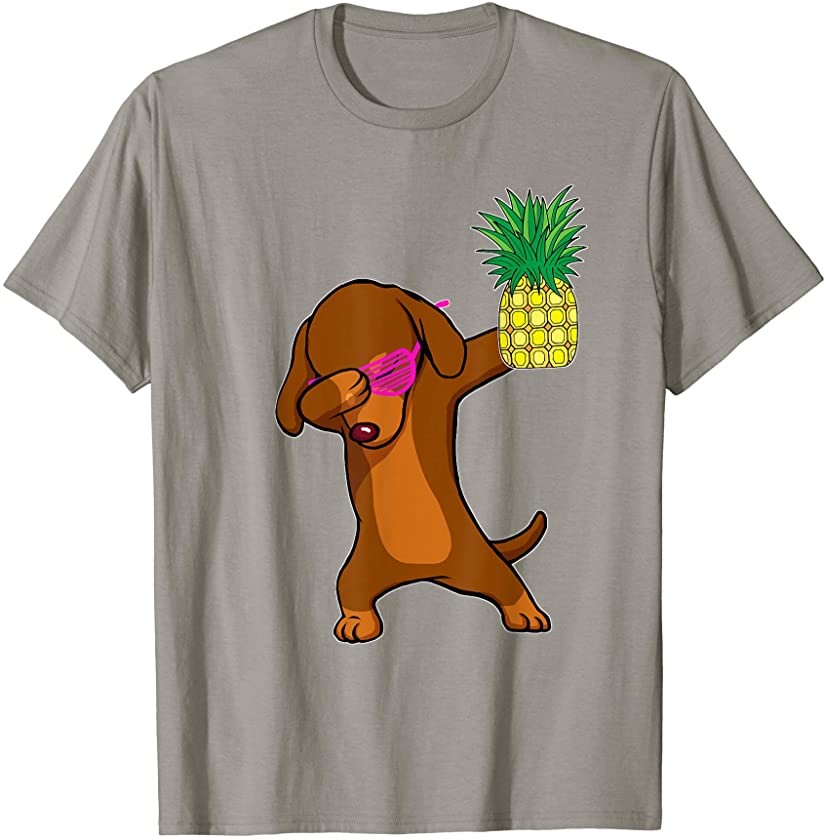 Dabbing Dachshund Puppy Dog Pineapple Aloha Hawaiian Gift T-Shirt