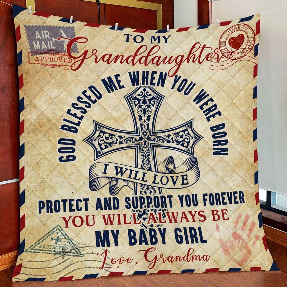 To My Granddaughter, Love Grandma Quilt Blanket