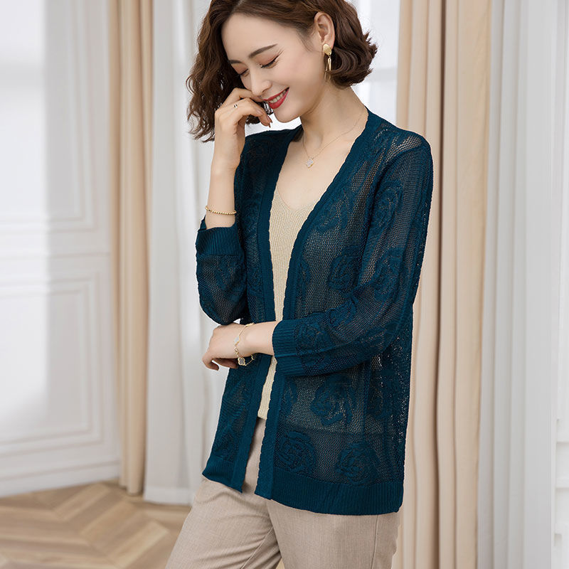 Summer Women Hollow Out Knit Cardigans Jackets Casual Elegant Lightweight Sunscreen Thin Outwear Basic Jacquard Knitwear Tops alx