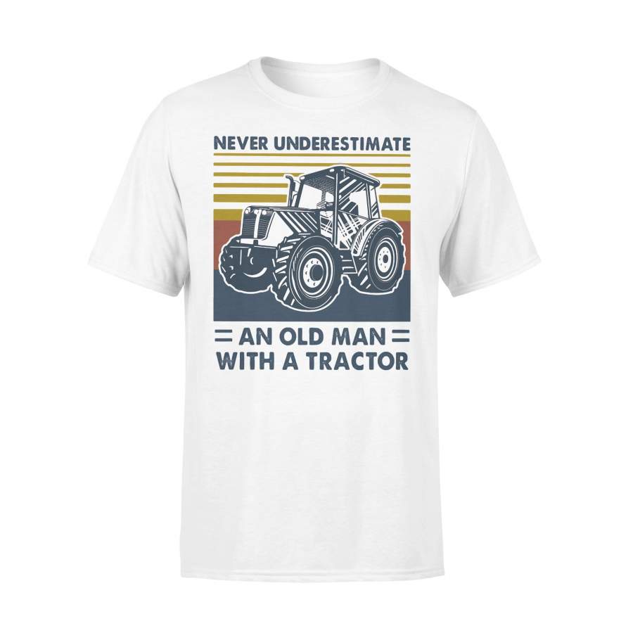 Never Underestimate An Old Man With An Tractor Vintage Retro T-shirt