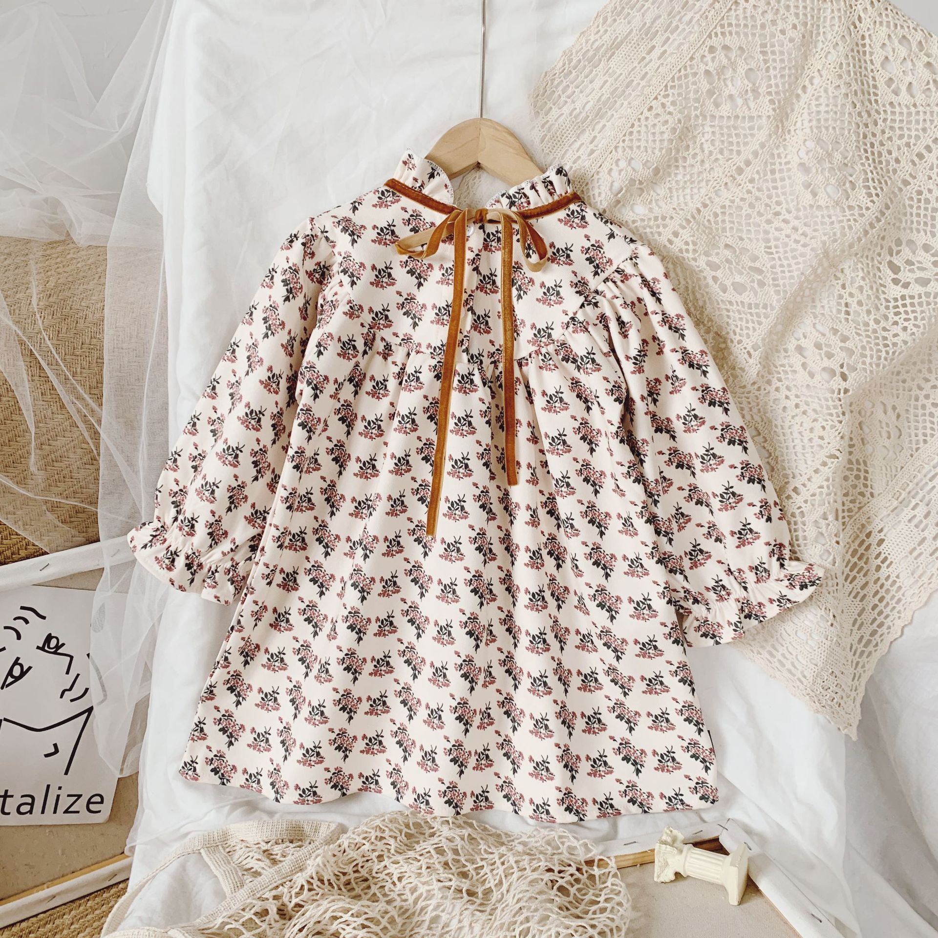 Baby Girls Floral Dress Summer Toddler Kids Long Sleeve Dress For Princess Lovely Retro Style Princess Dress Children Clothing alx