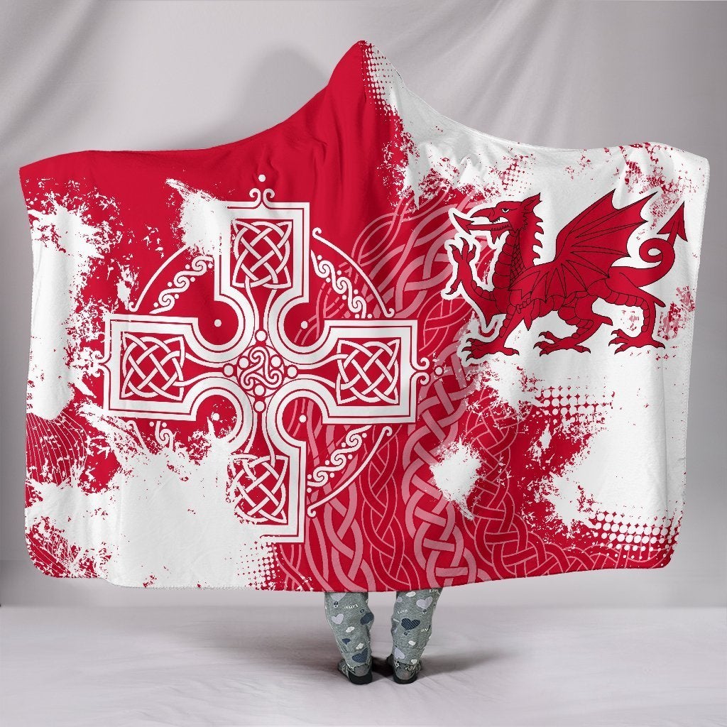 Wales Hooded Blanket Cymru Celtic Cross