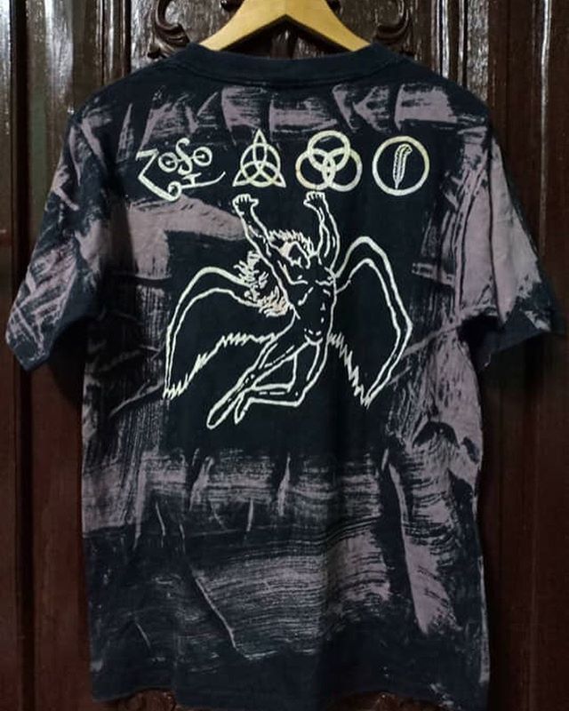Led Zepplin 80 20 27 Price 4500 Bath shirt
