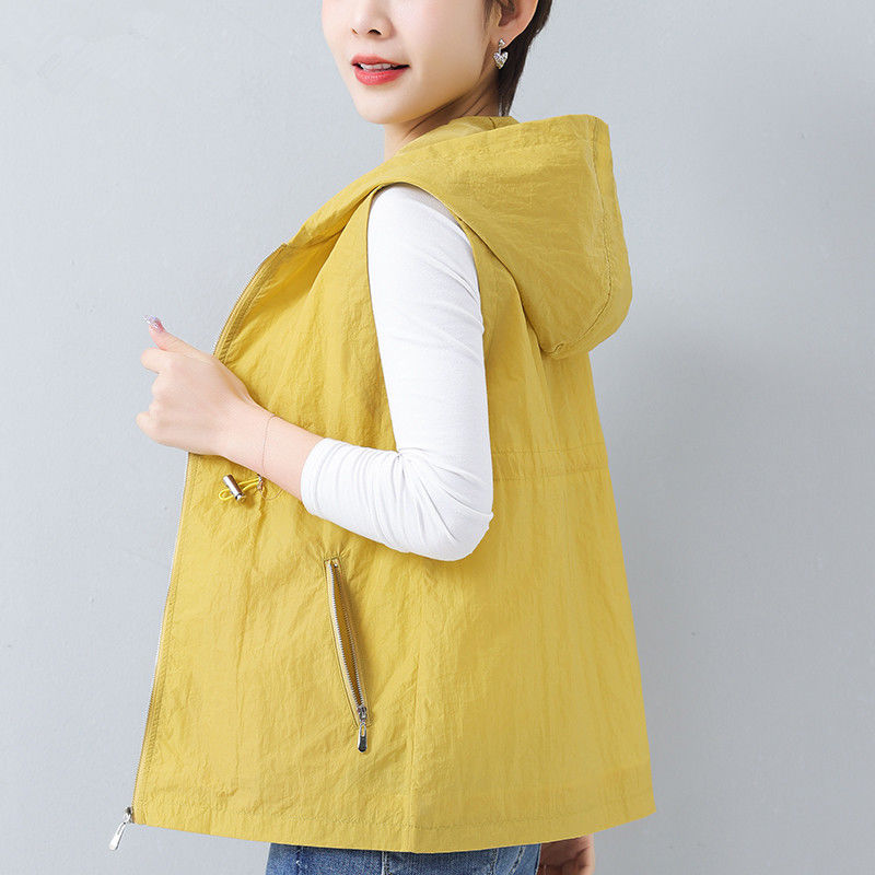 2022 New Spring Summer Jacket Women Thin Short Vest Coats Female Vests Waistcoat Outwear Korean Loose Hooded Casual Tops R1944 alx